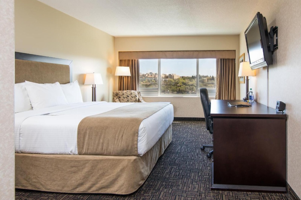 River View Executive Two Queen Room